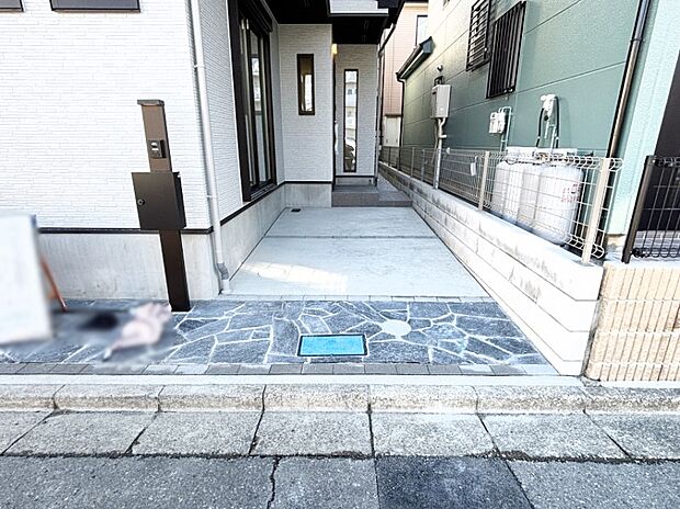 【駐車場】生活に欠かせない駐車スペース。