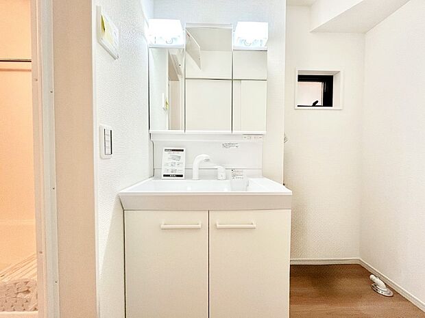 【洗面台・洗面所】収納力と機能性に優れた洗面化粧台