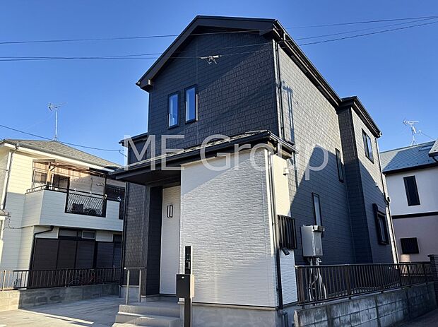 【現地外観写真】たっぷりの陽光と心地よい風が舞い込む住まい