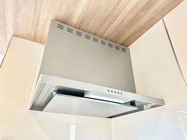 【その他設備(レンジフード)】基本的なお手入れはフィルターのみ！お手入れのしやすさも魅力です。