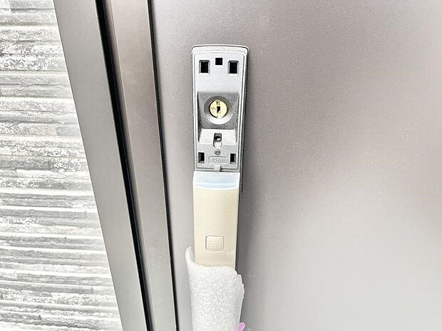 【玄関】ラクラク開錠!スマートコントロールキー。