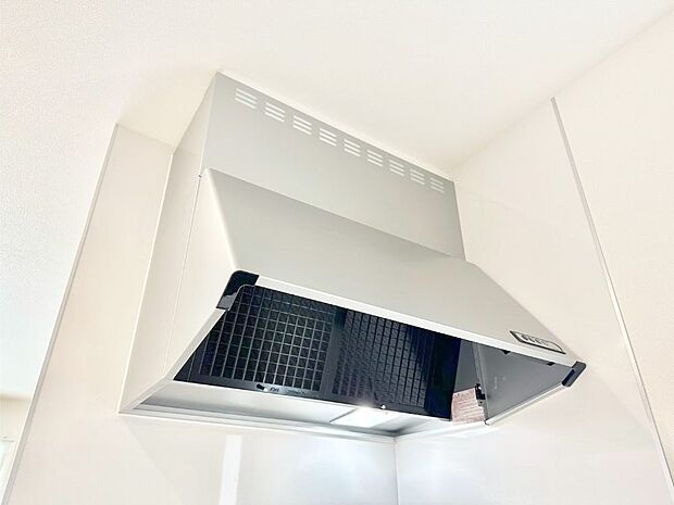 【その他設備(レンジフード)】基本的なお手入れはフィルターのみ!お手入れのしやすさも魅力です。