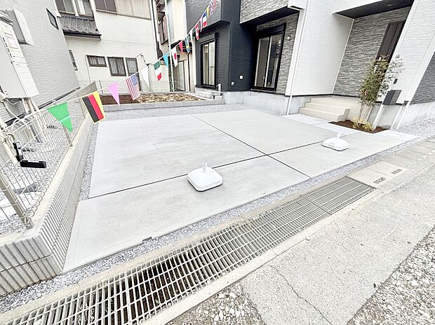 【駐車場】生活に欠かせない駐車スペース。