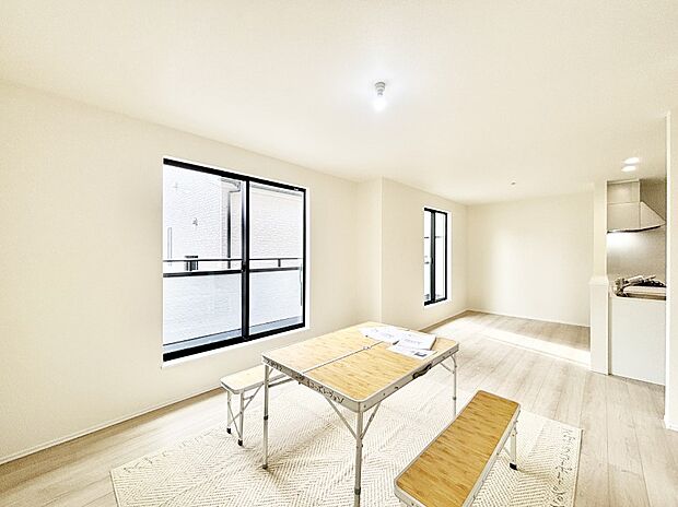 【ダイニング】家族が自然と集まる憩いのスペースになりそう