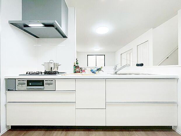 【キッチン】お料理を効率的に、楽しく！システムキッチン