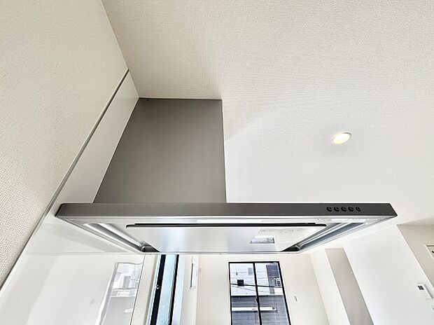【その他設備(レンジフード)】基本的なお手入れはフィルターのみ！お手入れのしやすさも魅力です。