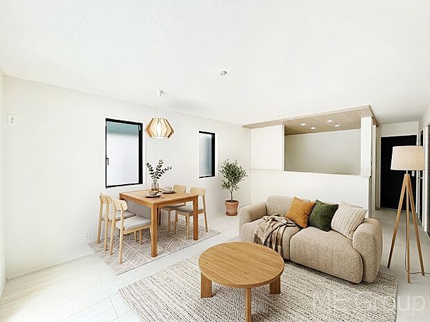 【リビング】落ち着いた雰囲気のＬＤＫは家族みんなの快適空間　※家具はCGです