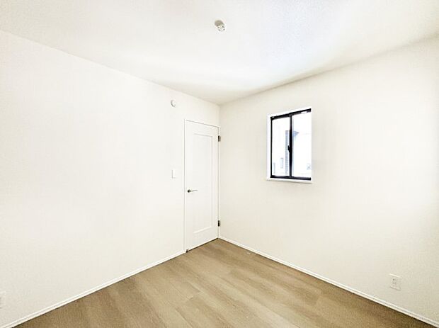 【その他設備(ストレージルーム)】ストレージルームは家族の共有物を収納するのに便利ですね