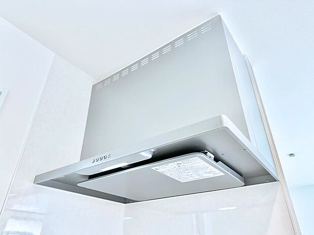 【その他設備(レンジフード)】基本的なお手入れはフィルターのみ!お手入れのしやすさも魅力です。