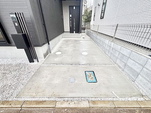 【駐車場】生活に欠かせない駐車スペース。