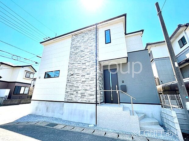 【現地外観写真】たっぷりの陽光と心地よい風が舞い込む住まい