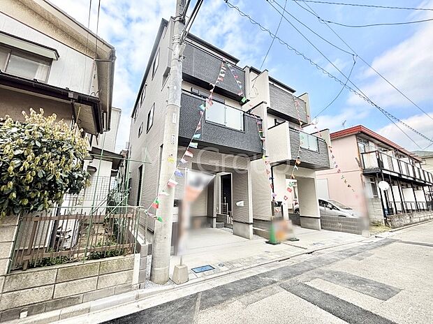 【前面道路含む現地写真】堂々完成！！ ここから始まる新生活を応援いたします！ 