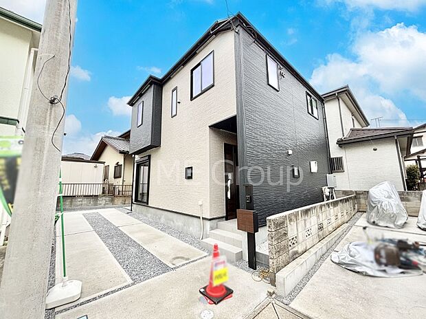 【前面道路含む現地写真】前面道路はきちんと整備されています  