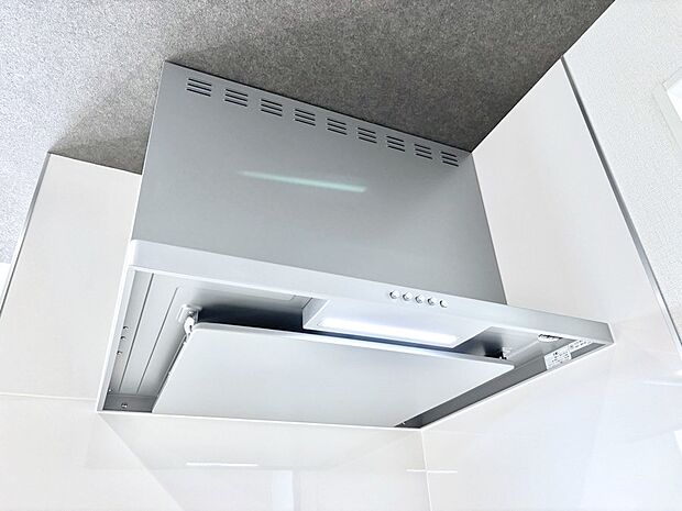 【その他設備(レンジフード)】基本的なお手入れはフィルターのみ!お手入れのしやすさも魅力です。