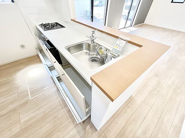 【その他設備(スライド収納)】使いやすさを優先したスライド式収納タイプ！