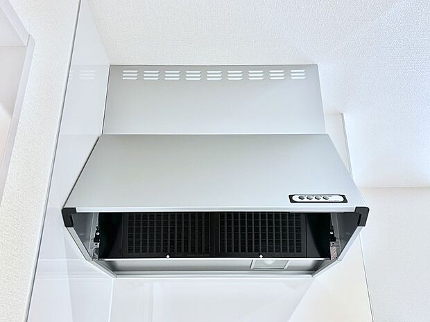 【その他設備(レンジフード)】基本的なお手入れはフィルターのみ！お手入れのしやすさも魅力です。