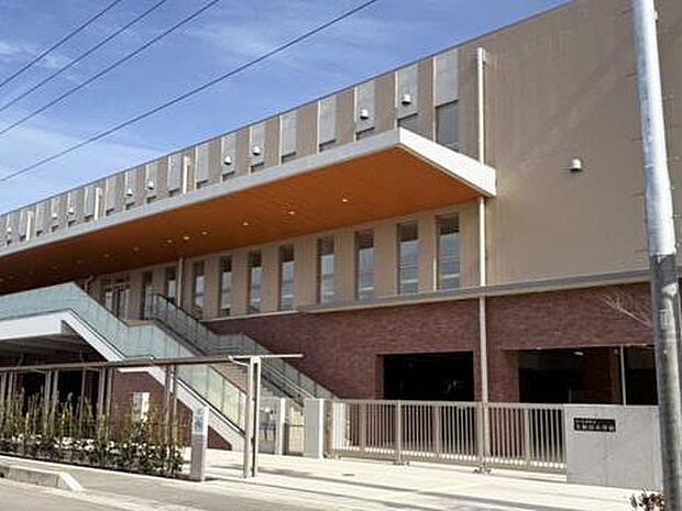 さいたま市立大和田小学校(約1,660m)