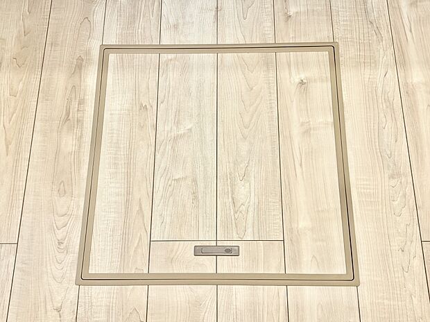 【その他設備(床下収納)】床下収納付き!日用品・非常用品の収納にも大活躍。