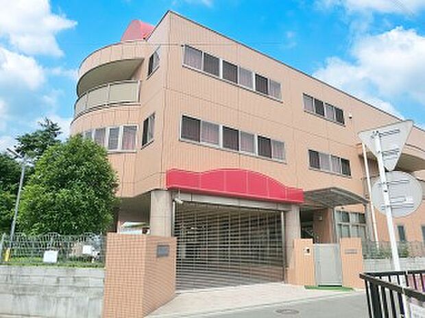 浦和若竹幼稚園（約800m）