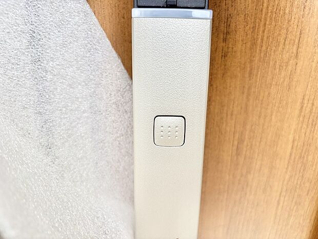 【玄関】ラクラク開錠！スマートコントロールキー。