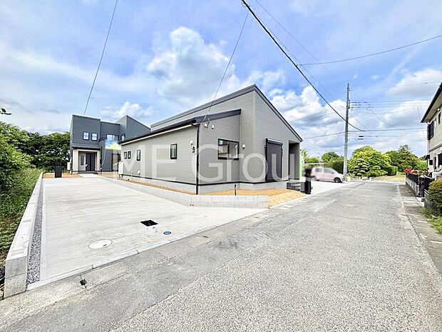 【前面道路含む現地写真】堂々完成!! ここから始まる新生活を応援いたします!