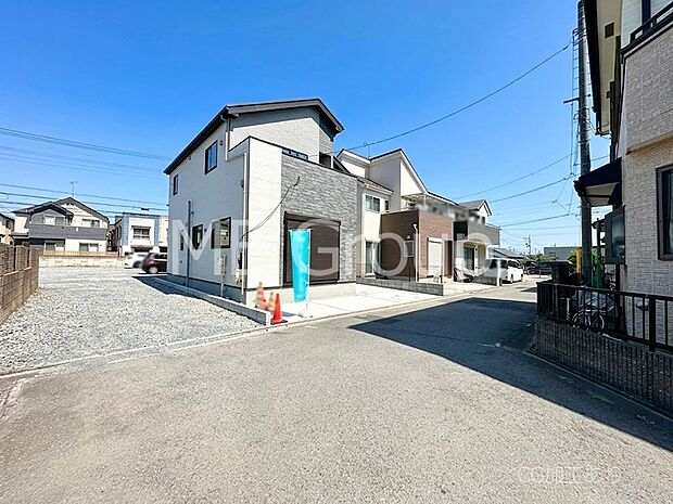 【前面道路含む現地写真】堂々完成！！ ここから始まる新生活を応援いたします！ 