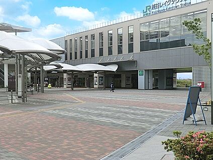 武蔵野線越谷レイクタウン駅 2160m