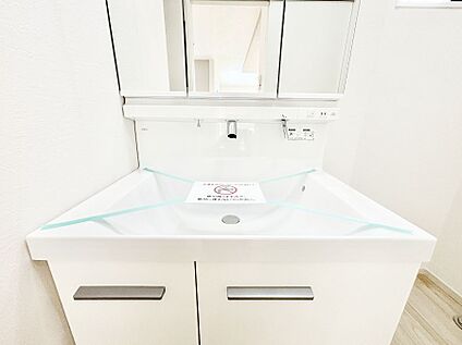 その他設備(シャワー水栓洗面化粧台)