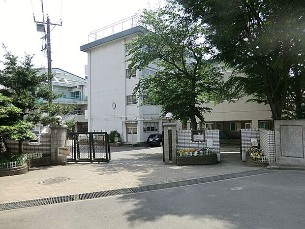 さいたま市立大谷口小学校(約500m・徒歩7分)