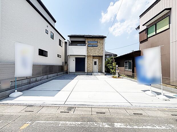 【現地外観写真】溢れる陽光でご家族の笑顔も輝く