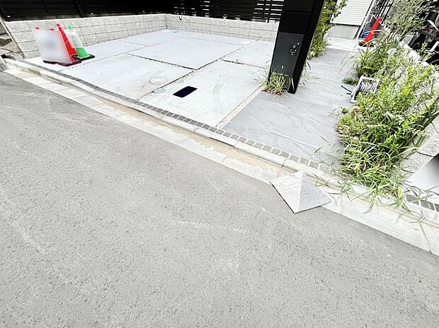 【駐車場】生活に欠かせない駐車スペース。