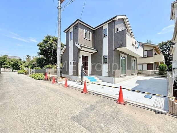 【前面道路含む現地写真】堂々完成！！ ここから始まる新生活を応援いたします！ 