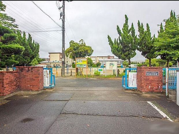 さいたま市立宮前小学校(約720m・徒歩9分)