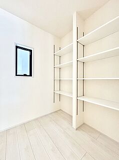 その他設備(パントリー)