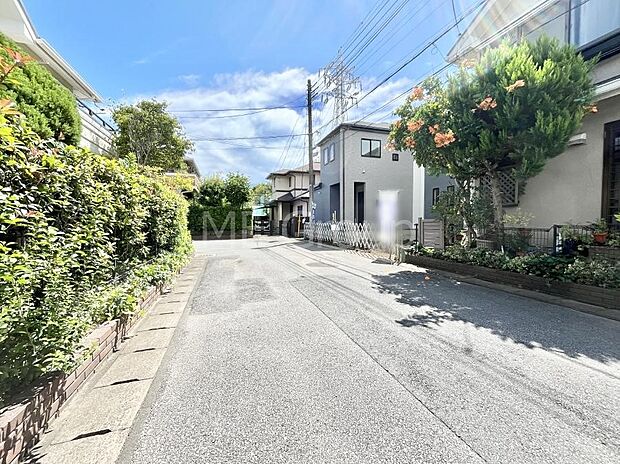 【前面道路含む現地写真】ここから始まる新生活を応援いたします