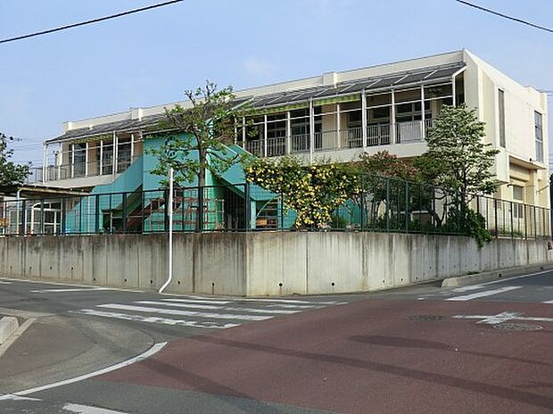 小手指保育園（約350m・徒歩5分）