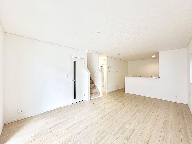 【リビングダイニング】広々ＬＤＫは家族みんなの快適空間！家族のつながりを強くする大事なスペース