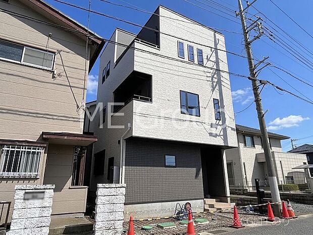 【現地外観写真】早く帰りたくなるマイホーム