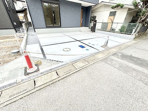 【駐車場】生活に欠かせない駐車スペース。