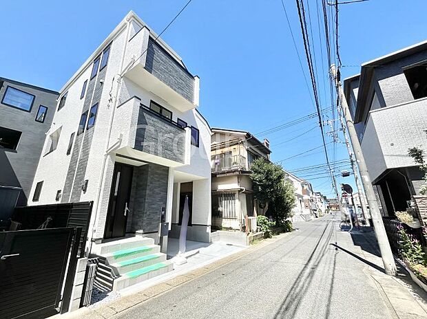 【前面道路含む現地写真】ここから始まる新生活を応援いたします　