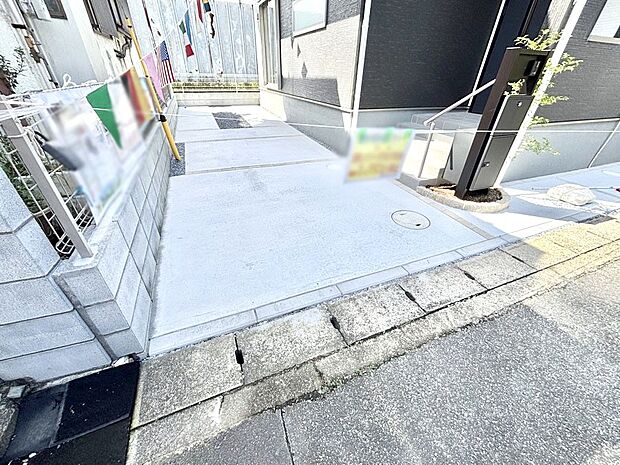 【駐車場】生活に欠かせない駐車スペース。