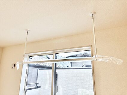 その他設備(室内物干し)