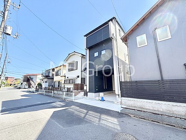 【前面道路含む現地写真】堂々完成!! ここから始まる新生活を応援いたします!