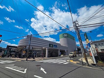 コーナン宮前上野川店 700m