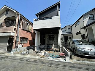 ＜春江町3＞ゆとりのある建物面積36坪超の新築戸建【三信不動産販売】 外観