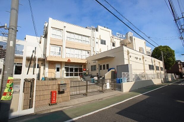 江戸川区立一之江小学校(約550m)