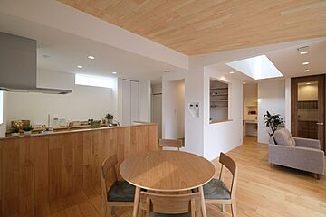 四季の自然を愉しむ住まい その他