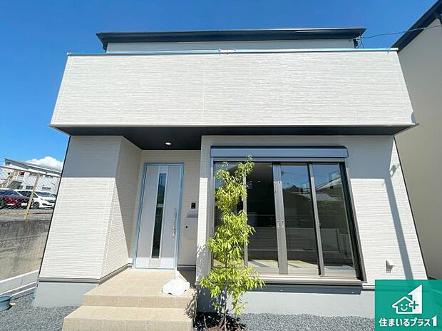 安心の10年保証!外観を美しく保ち、雨水で汚れを落とします!気になることがありましたら、お気軽にお問い合わせください!