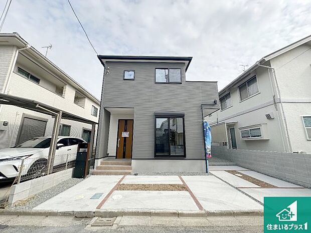 安心の10年保証！外観を美しく保ち、雨水で汚れを落とします！気になることがありましたら、お気軽にお問い合わせください！