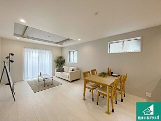 伊丹市御願塚　新築一戸建て その他